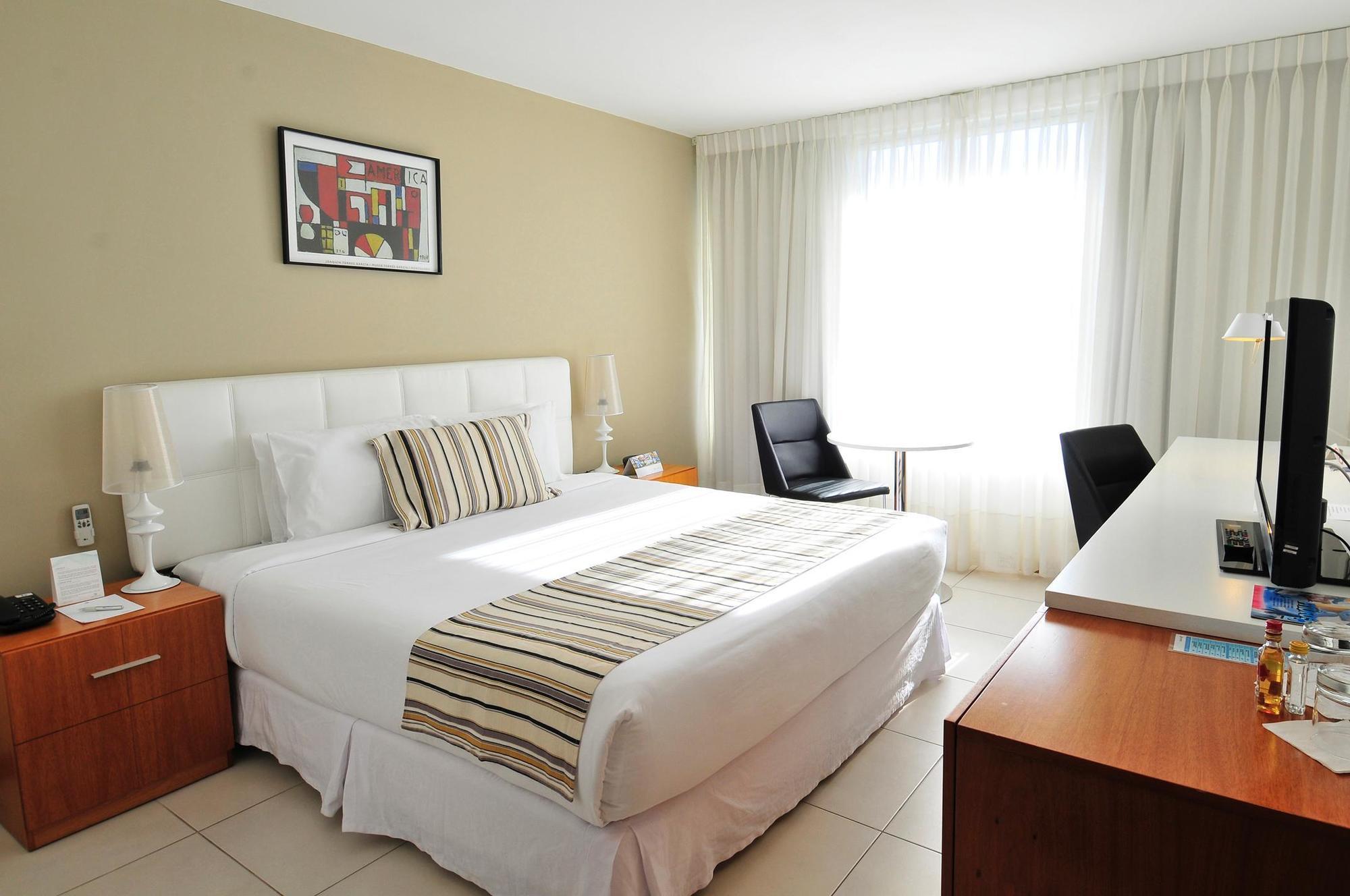 Real Colonia Hotel&Suites Colonia Del Sacramento Exterior foto